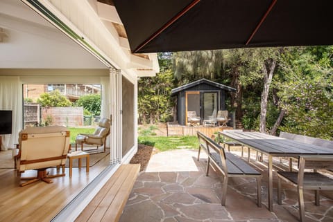 Balcony/Terrace, Dining area