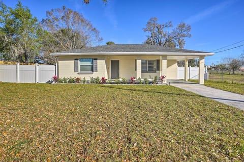 Updated Lakeland Home 2 Mi to Publix Field! House in Lakeland
