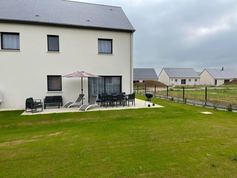 La Mer Veille, maison neuve avec jardin House in Courseulles-sur-Mer