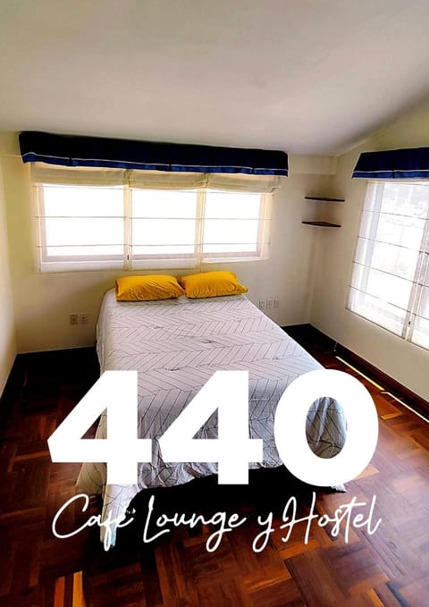 440 Café Lounge y Hostel Bed and Breakfast in La Paz