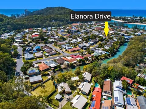 Neighbourhood, Natural landscape, Bird's eye view, Beach, City view