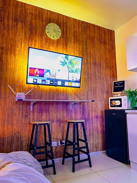 Fully furnished condo in Quezon City Apartment hotel in Pasig