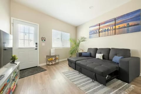 Family Friendly Newly Built San Diego Home! Maison in Mira Mesa