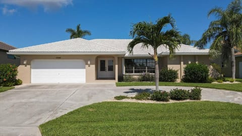 Charlotte Harbor Area - 3 Bed 2 Baths VILLA House in Punta Gorda