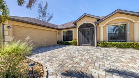 Charlotte Harbor Area - 3 Bed 2 Baths VILLA House in South Gulf Cove