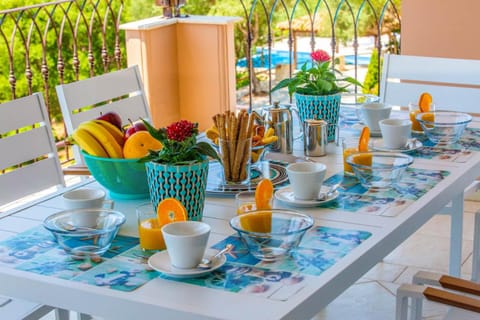 Balcony/Terrace, Breakfast