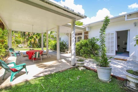 2 minute walk to Beach & Pool - Casual 2-Bed House home Maison in Holetown