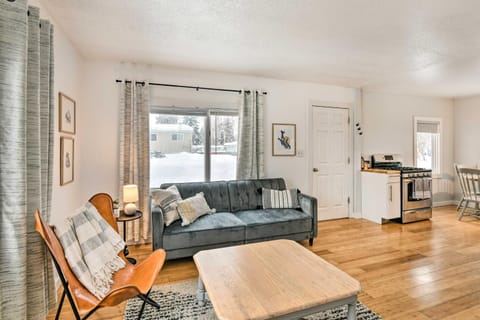 Anchorage Home, Minutes From Downtown! Haus in Spenard