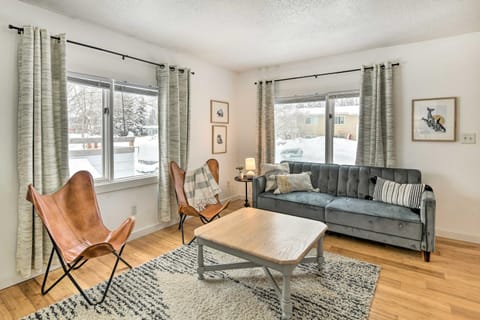 Anchorage Home, Minutes From Downtown! Haus in Spenard