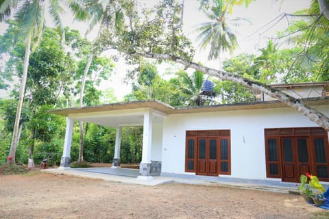 The Captain's Villa Villa in Galle