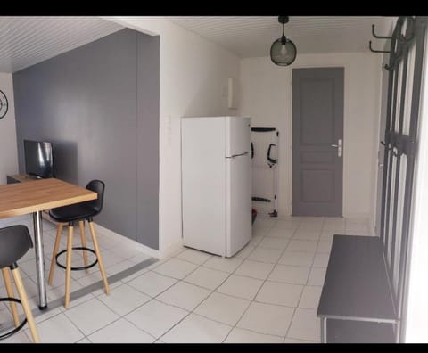 Ile de Saint-Nicolas T2 et/ou Ile de Penfret Studio Apartment in Fouesnant