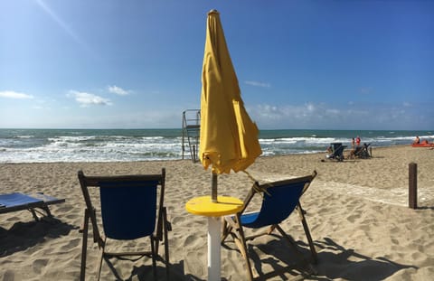 Beach, Sea view, sunbed