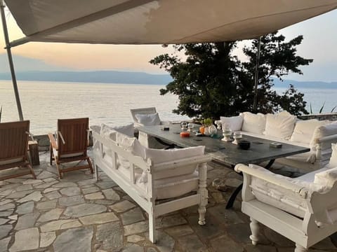 Balcony/Terrace, Seating area, Dining area, Sea view, Sunset