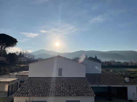 Balcony/Terrace, Mountain view, Mountain view