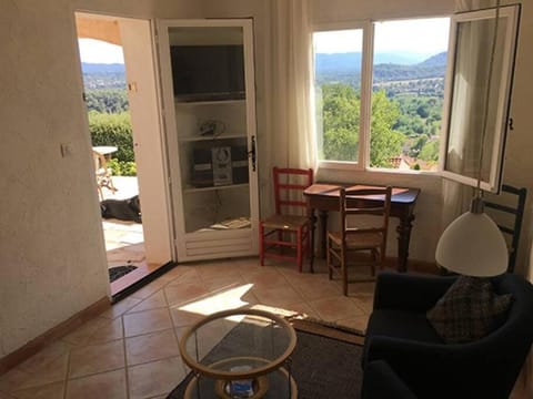 Experience the Provençal dream Apartment in Lorgues