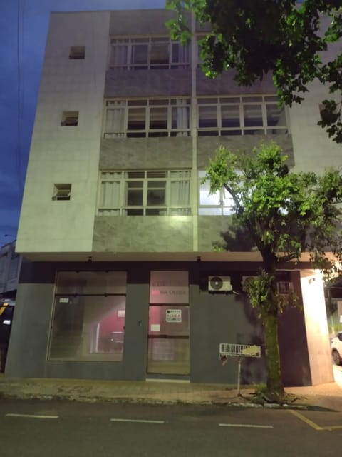 Studio no Centro Apartamento in Araxá