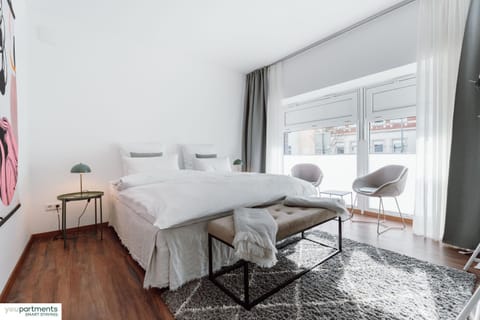 Aasee Apartment in top Lage 80m² mit 2 Schlafzimmern Condo in Münster