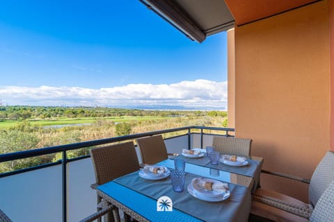 Balcony/Terrace, Balcony/Terrace