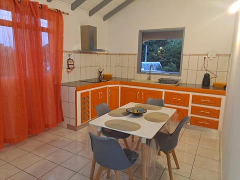 La Familiale Apartment in Deshaies