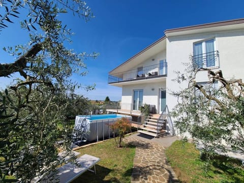 Property building, Garden view, Swimming pool