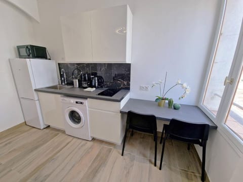 Gregbnb - T2 37m2 -1- Est - Apartment in Toulon