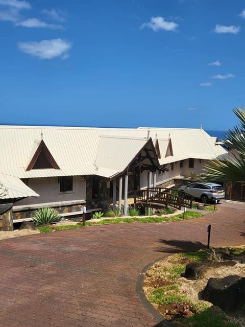 Villa with 6 bedroom en suite Villa in Mauritius