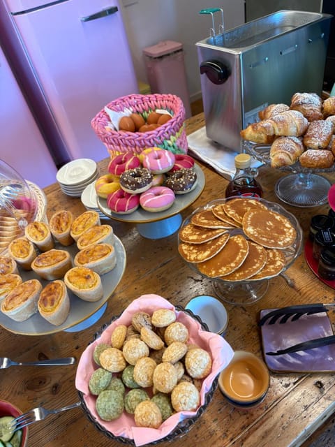 Food and drinks, Food, Buffet breakfast