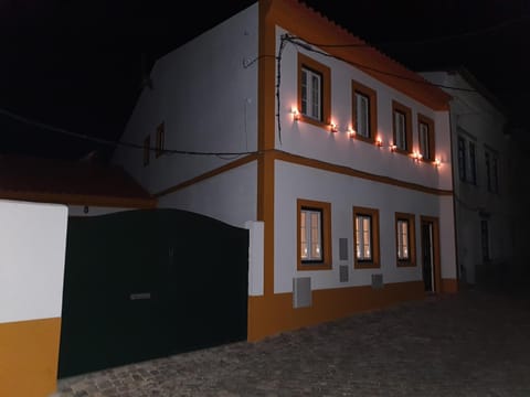 Casa do Ferrador - Mação House in Santarém District, Portugal