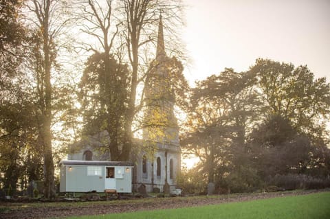 Church House Hut House in South Kesteven District