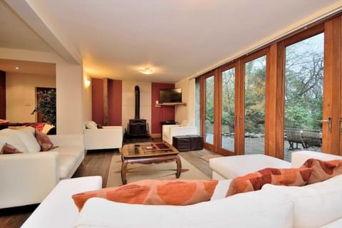Betws Y Coed Serviced Holiday Home House in Betws-y-Coed