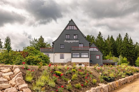 Property building, Day, Garden