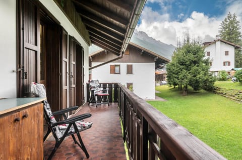 Villa Emilia in Val di Fassa Apartment in Pozza di Fassa