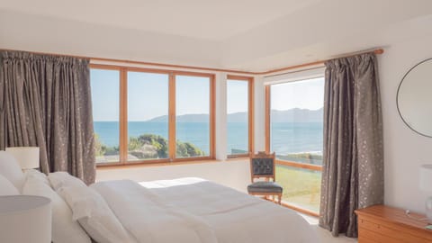 Bedroom, Sea view