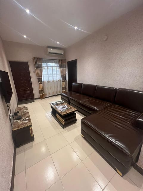 Luxury 2 Bedroom family Apartment in Yaba Lagos Appartamento in Lagos