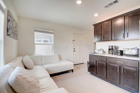 Ideally Located Merced Vacation Rental! Condo in Merced