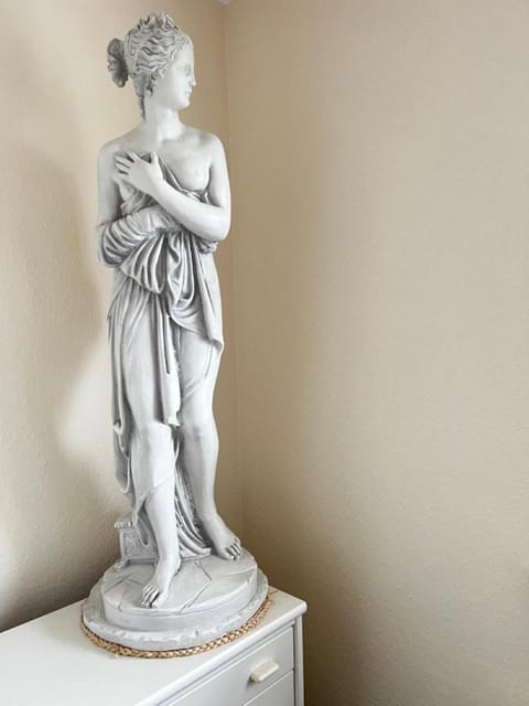 Decorative detail