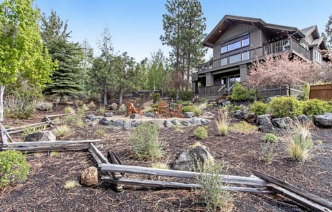 Bend Oregon mountain mansion luxury House in Bend