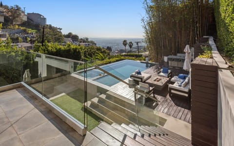 Sunset Heights Villa in Beverly Hills