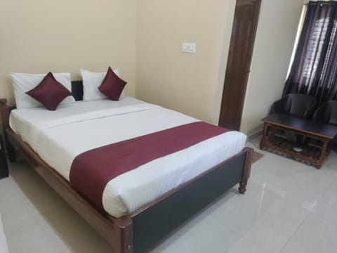 VRS Residency Hotel in Mysuru