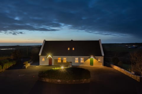 Atlantic View Cottages House in County Clare