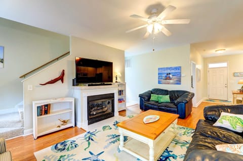 Surf City Vacation Rental Walk to Beach! House in Surf City