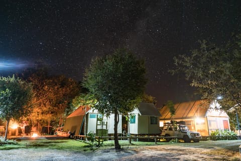 Kubu & Kwena Lodge Natur-Lodge in Zambia