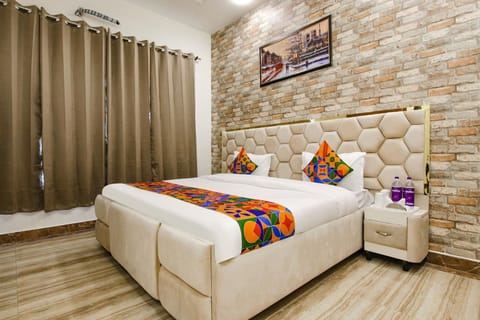 FabHotel Sky Lark Farm Hotel in Ludhiana