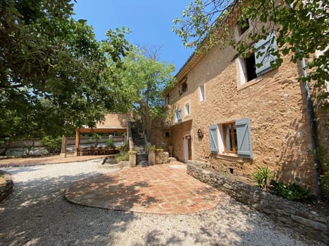 Property building, Patio, Garden, Dining area, Garden view