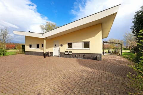 Villa Vera Villa in Zeewolde