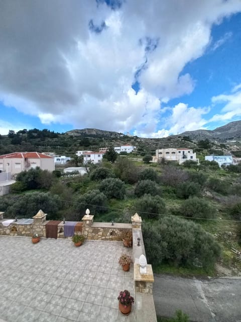 Balcony/Terrace, Location