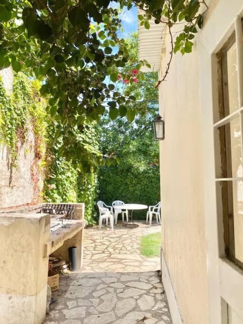 Hermosa casa céntrica House in San Antonio de Areco