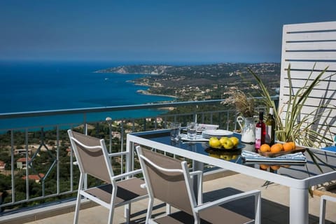 Day, View (from property/room), Balcony/Terrace, Sea view