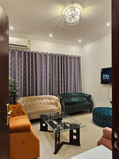 تاج الكورنيش عجمان Apartment in Ajman