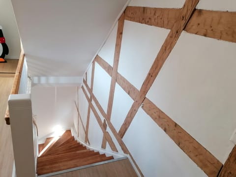 FeWo im Lehm-Fachwerkhaus Erfurt mit 3 einzelnen Schlafzimmern je mit TV Apartment in Erfurt